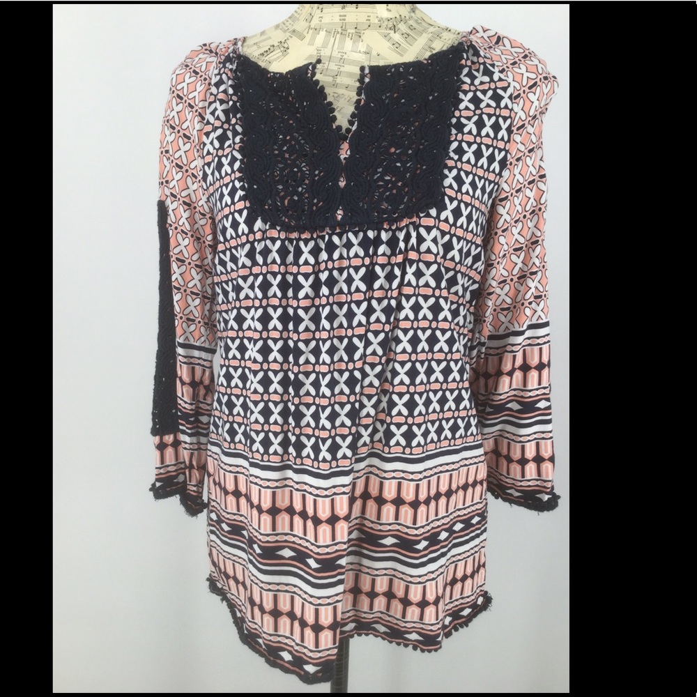 Crown & ivy XS Navy Blue & Coral crochet Blouse